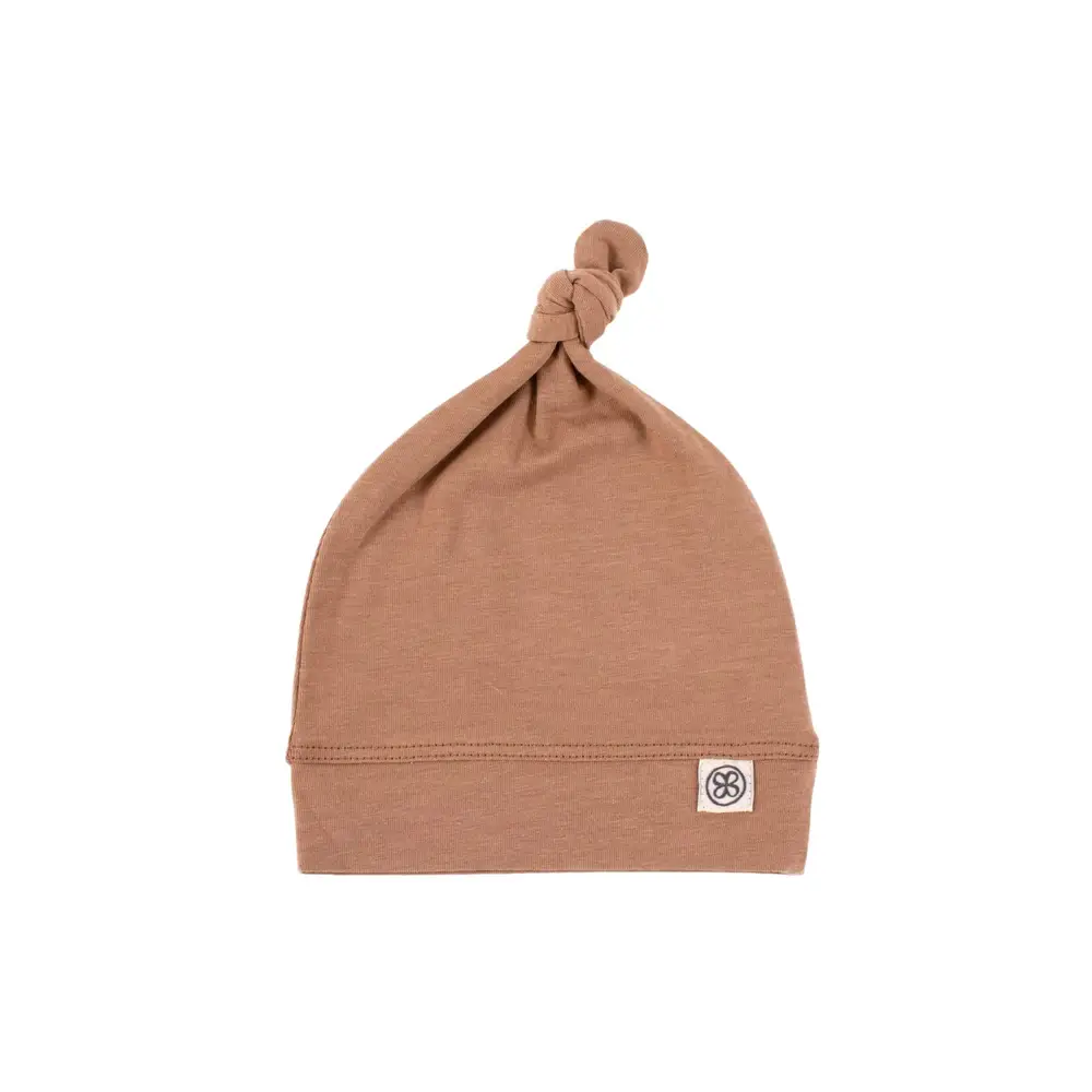 Se Cloby UV Knot Hat - Coconut Brown (str 50/56) hos KÆRE BØRN